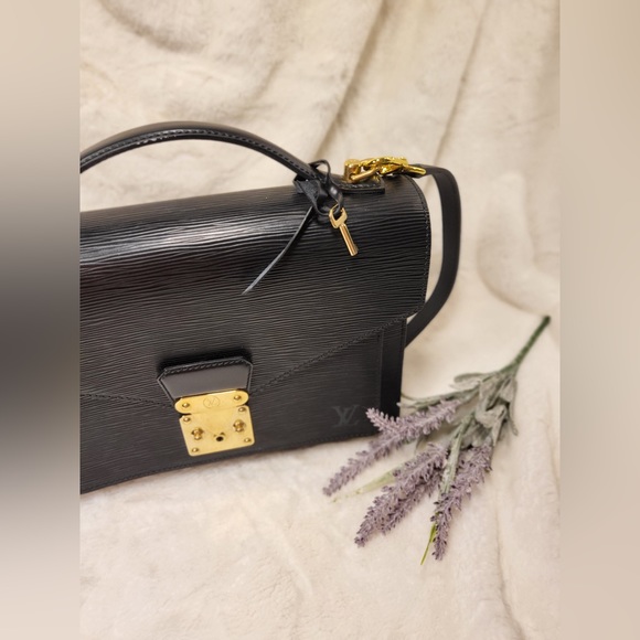 Louis Vuitton Monceau crossbody epi black gold hardware - Picture 14 of 16